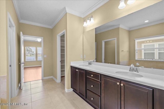 15895 TISONS BLUFF Road, Jacksonville, FL 32218