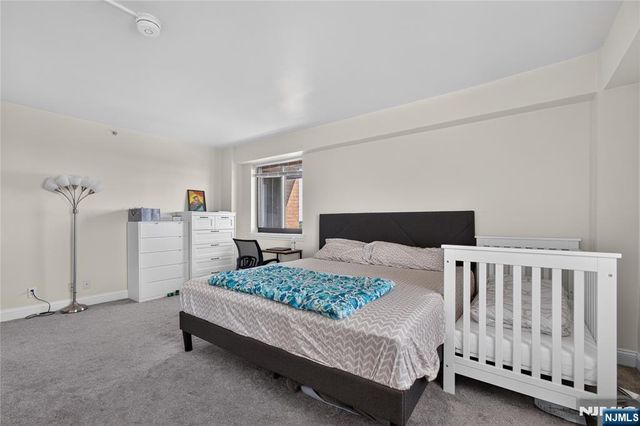 60 Parkway Drive 10C, East Orange, NJ 07017