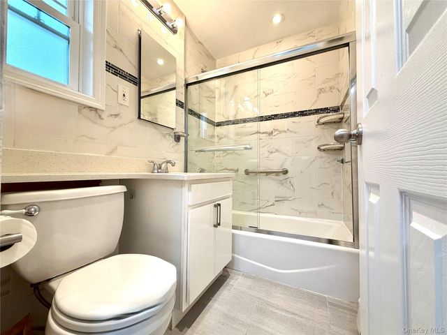 77-17B Springfield Boulevard 98, Bayside, NY 11364