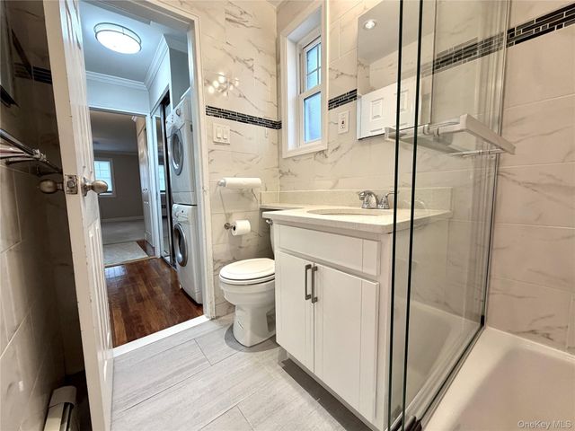 77-17B Springfield Boulevard 98, Bayside, NY 11364