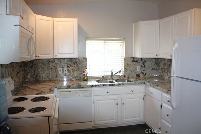 507 W State Street, Redlands, CA 92373