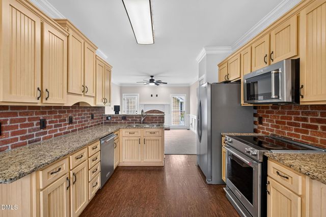 500 Franklin Manor Lane, Cary, NC 27519
