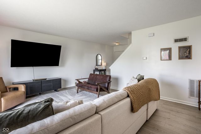 419 Grabill Drive, Westfield, IN 46074