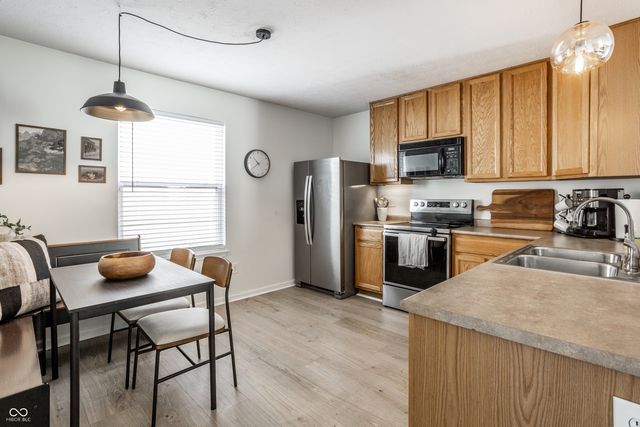 419 Grabill Drive, Westfield, IN 46074