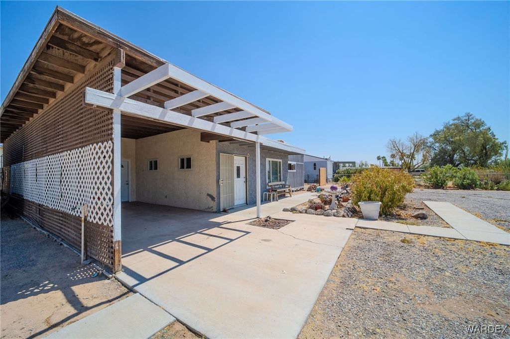 12816 Pima Parkway, Topock, AZ 86436