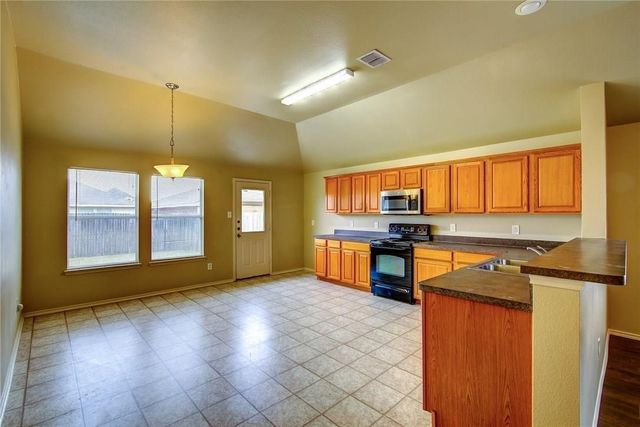 8513 Prairie Wind Trail, Fort Worth, TX 76134
