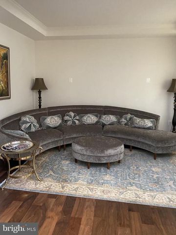 8091 SIDE HILL DR, Warrenton, VA 20187