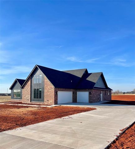 11480 Skyline View, Guthrie, OK 73044