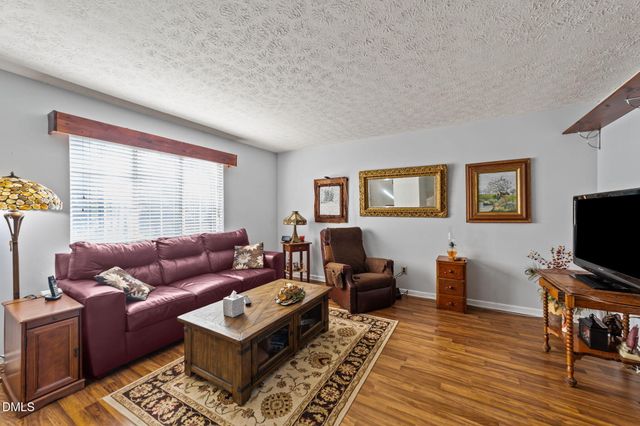 320 Bainbridge Circle, Garner, NC 27529