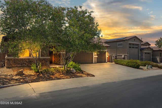 12145 N Caravelle Place, Marana, AZ 85653