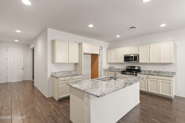 12145 N Caravelle Place, Marana, AZ 85653