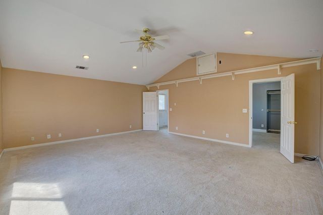 1253 Crescendo Dr, Roseville, CA 95678