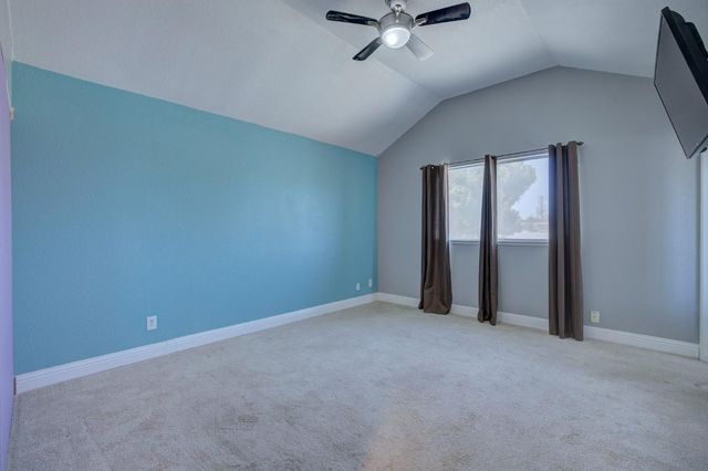 1253 Crescendo Dr, Roseville, CA 95678