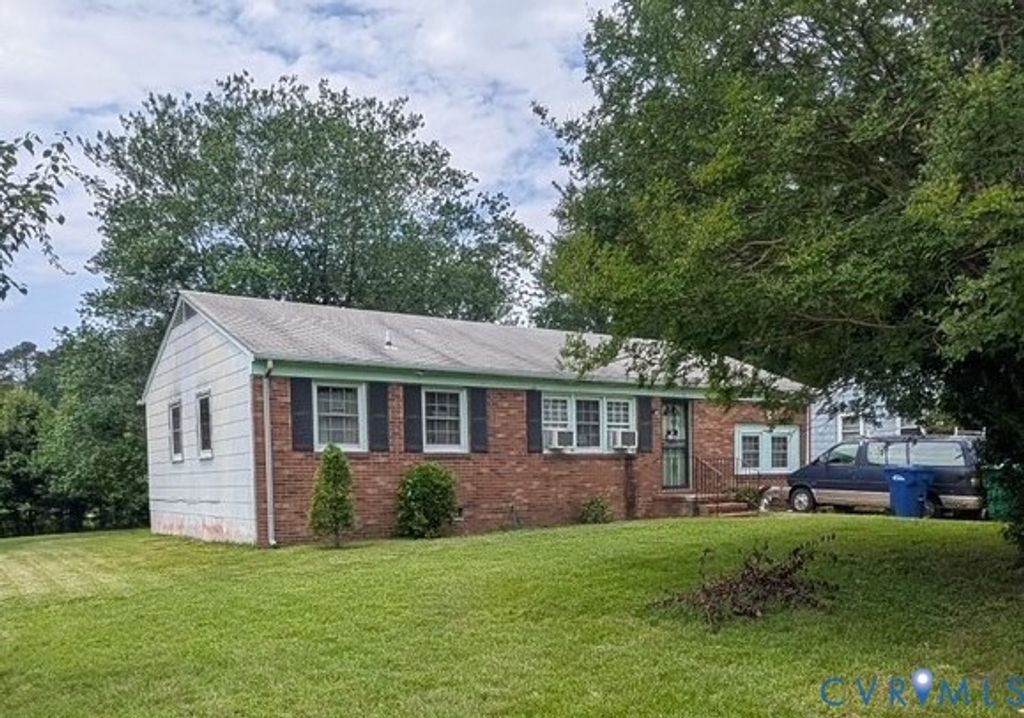 2530 Warner Rd, Petersburg, VA 23805