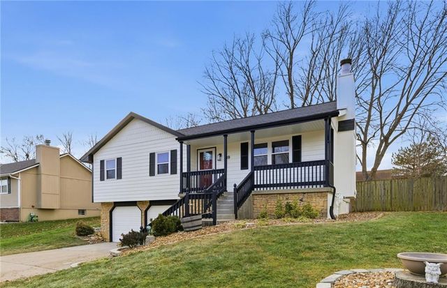 310 N Darrowby Drive, Raymore, MO 64083