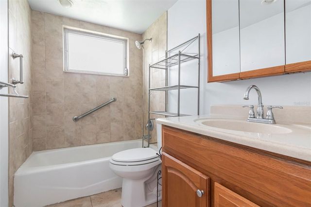 1024 VIKING DRIVE, Holiday, FL 34691