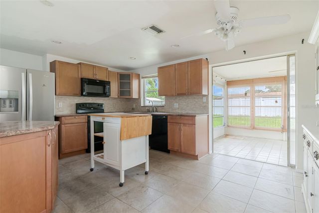 1024 VIKING DRIVE, Holiday, FL 34691