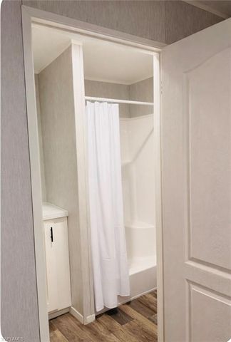 566 AVENIDA DEL SUR AVE, Montura Ranches, FL 33440