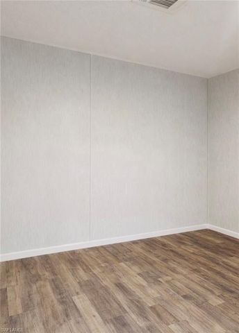 566 AVENIDA DEL SUR AVE, Montura Ranches, FL 33440