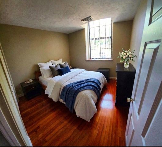 325 Plantation St 213, Worcester, MA 01604