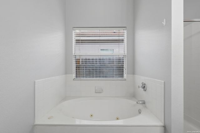 12230 netherwood, San Antonio, TX 78253