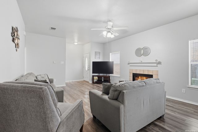 12230 netherwood, San Antonio, TX 78253