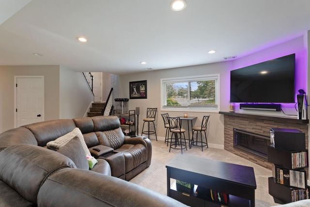 3169 Leyland Trail, Woodbury, MN 55125