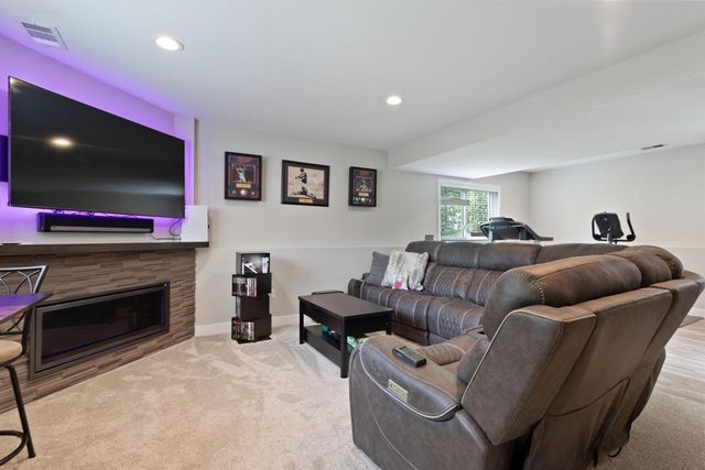 3169 Leyland Trail, Woodbury, MN 55125