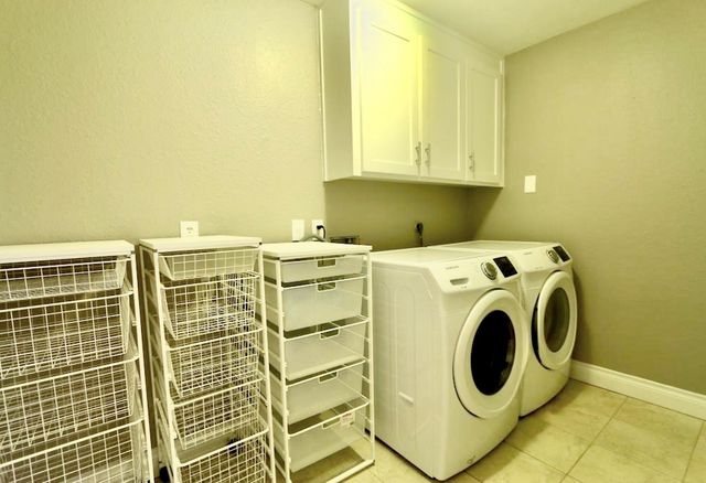 2842 River Birch Drive, Sugar Land, TX 77479