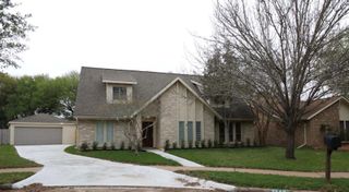 2842 River Birch Drive, Sugar Land, TX 77479