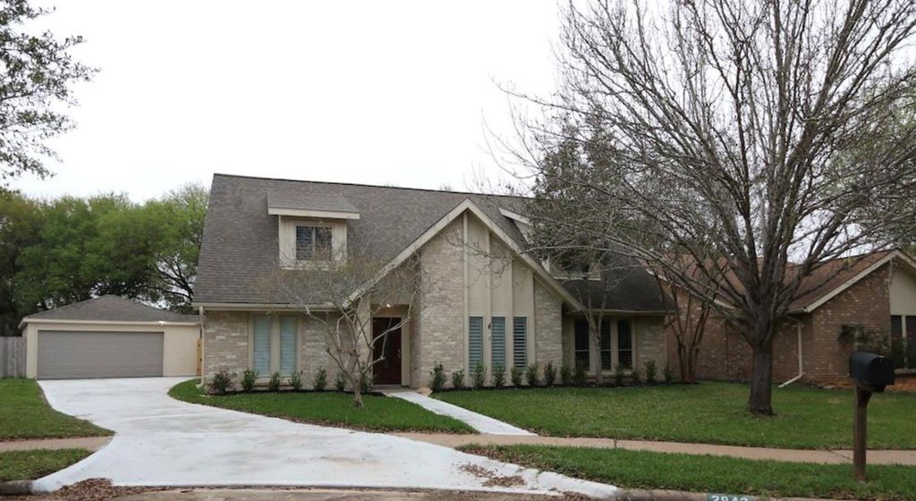 2842 River Birch Drive, Sugar Land, TX 77479