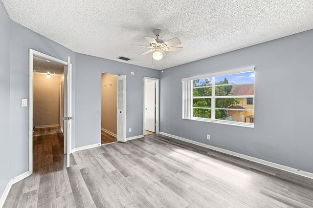 4408 NW 4TH Avenue, Deerfield Beach, FL 33064
