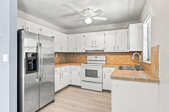 4408 NW 4TH Avenue, Deerfield Beach, FL 33064