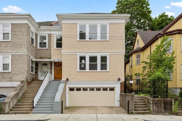 5 Greenheys St 2, Boston, MA 02121