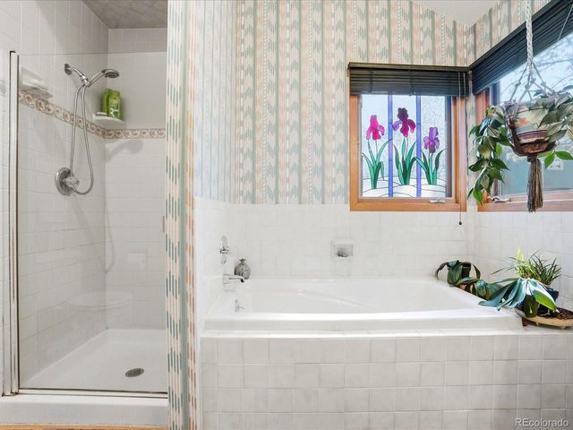 5527 Stonewall Pl, Boulder, CO 80303