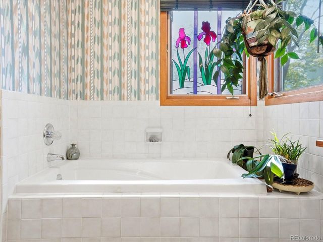 5527 Stonewall Pl, Boulder, CO 80303