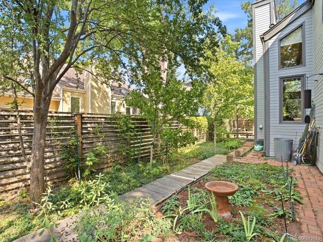 5527 Stonewall Pl, Boulder, CO 80303
