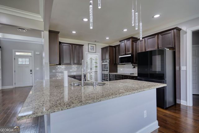 308 Usher Lane, Locust Grove, GA 30248