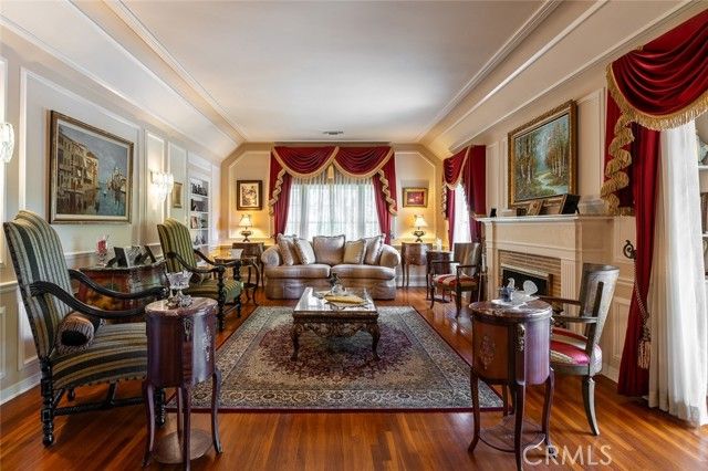 1535 Royal Boulevard, Glendale, CA 91207