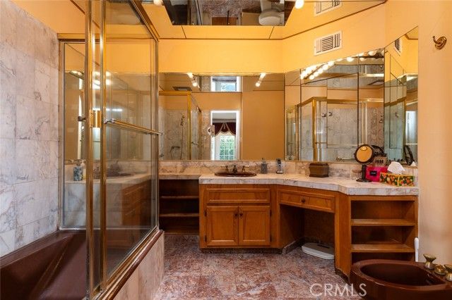 1535 Royal Boulevard, Glendale, CA 91207