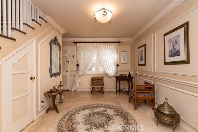 1535 Royal Boulevard, Glendale, CA 91207