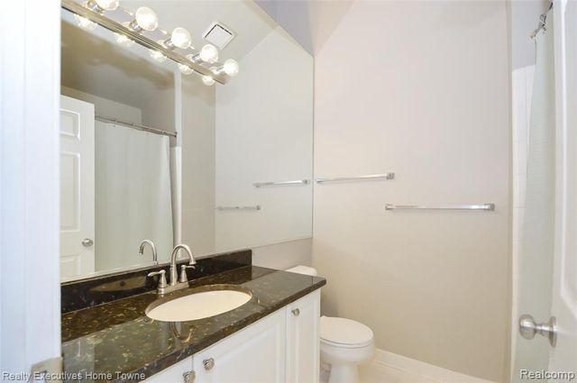1306 S Main Street, Royal Oak, MI 48067