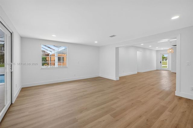 2221 SE Sidonia St, Port St. Lucie, FL 34952