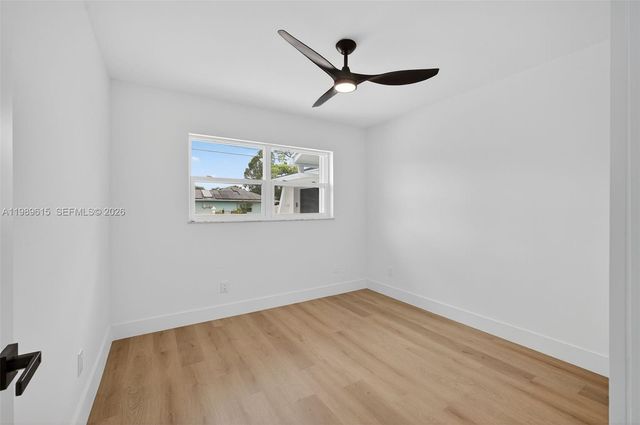 2221 SE Sidonia St, Port St. Lucie, FL 34952