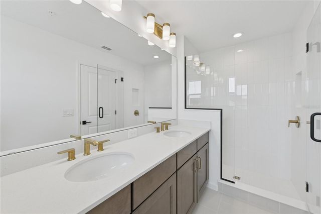 1882 FALCONHURST LANE, Apopka, FL 32703