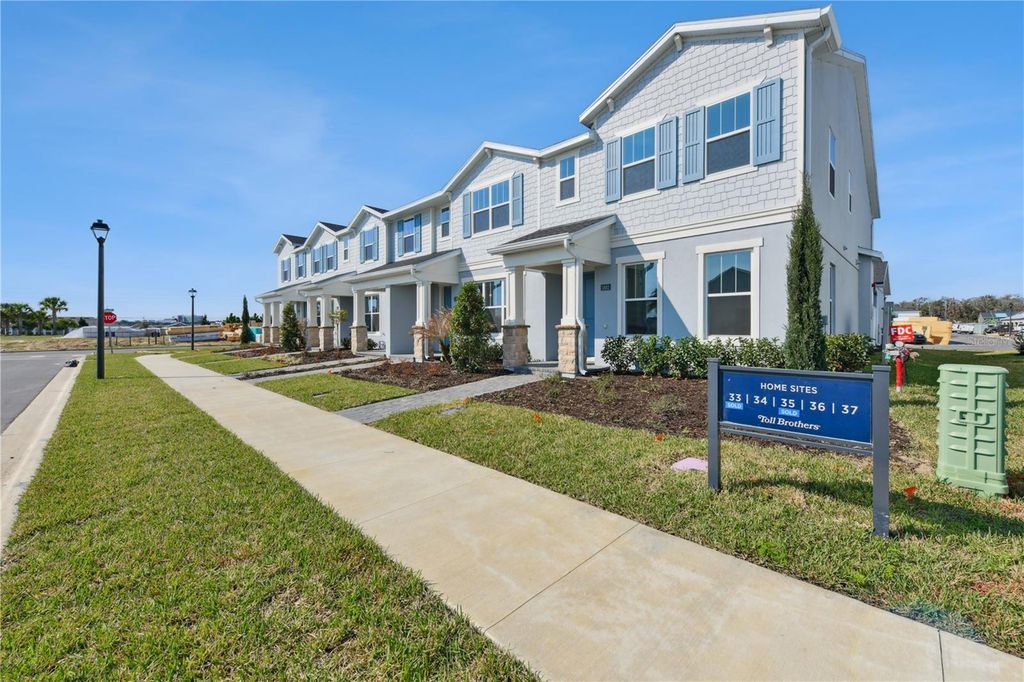 1882 FALCONHURST LANE, Apopka, FL 32703