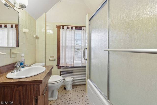 156 Cornell Ave, Hawthorne Boro, NJ 07506