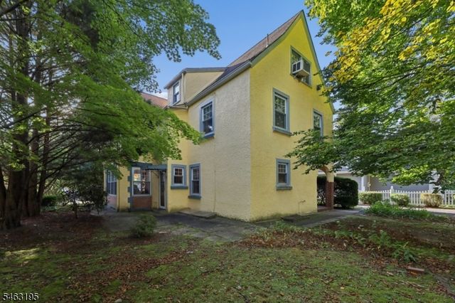 156 Cornell Ave, Hawthorne Boro, NJ 07506