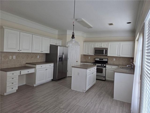 8155 Cavendish Place, Johns Creek, GA 30024