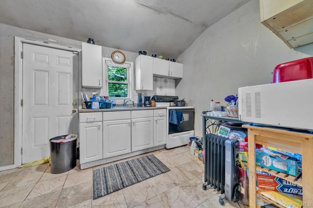 656 Taylor Avenue, Patchogue, NY 11772
